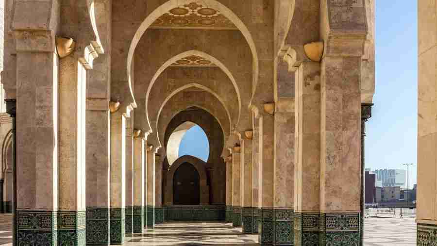 local tour guide in morocco