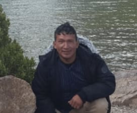 Robert  Gonzales Laulate