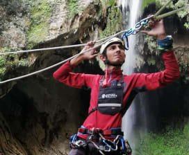 Damián Canales Leal