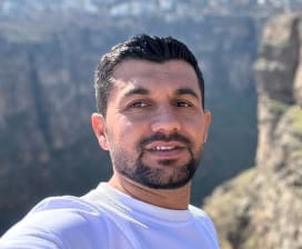 Iraqi kurdistan tour guide  