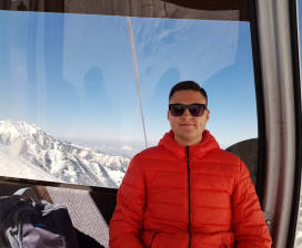 Vladislav Novozhenin