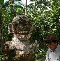 claudiocristino-easterisland-tour-guide