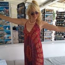 mirnanadiascimonelli-santorini-tour-guide