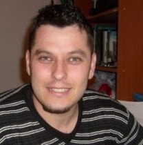 edvinlamce-tirana-tour-guide