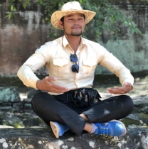 ratanabunyou-siemreap-tour-guide