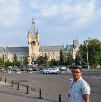 nicolaiedavid-iasi-tour-guide