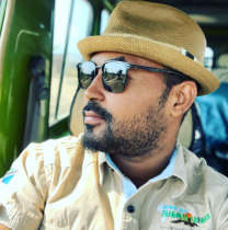 yunusmohamed-daressalaam-tour-guide