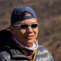 ambartamang-kathmandu-tour-guide