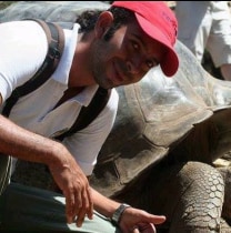 albertozambrano-galapagosislands-tour-guide