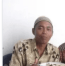 riyadislamet-surabaya-tour-guide