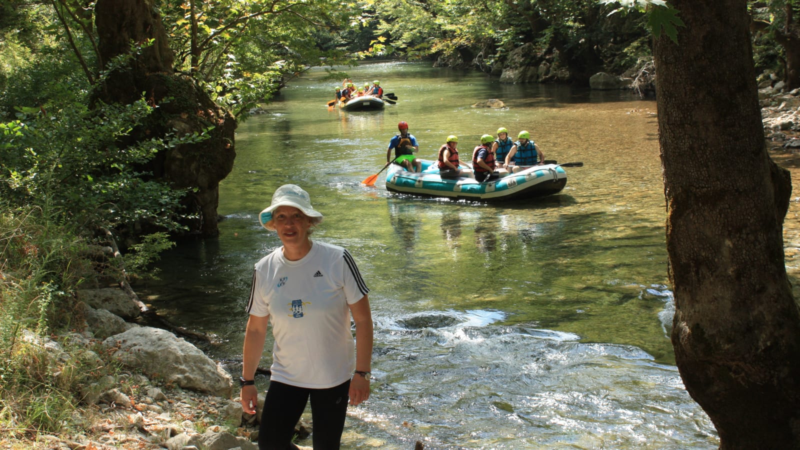 4-Hour Vikos Gorge Trek in Zagori with Voidomatis Riverside Trail