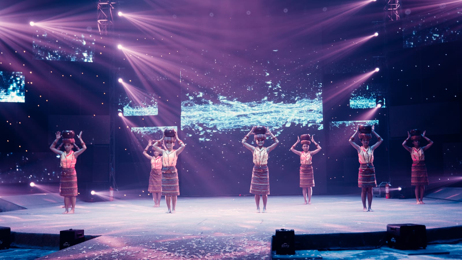 2-Hour Bohol Ocean Fantasy Show with Round-Trip Transfers