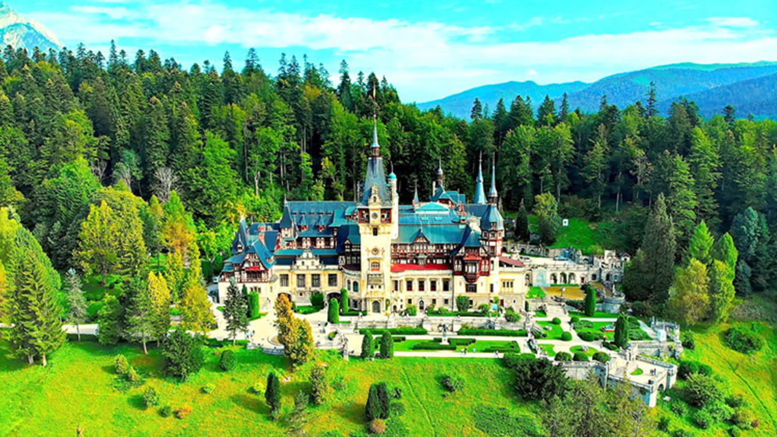 12-Hour Transylvania Day Trip from Bucharest with Castles and Brașov