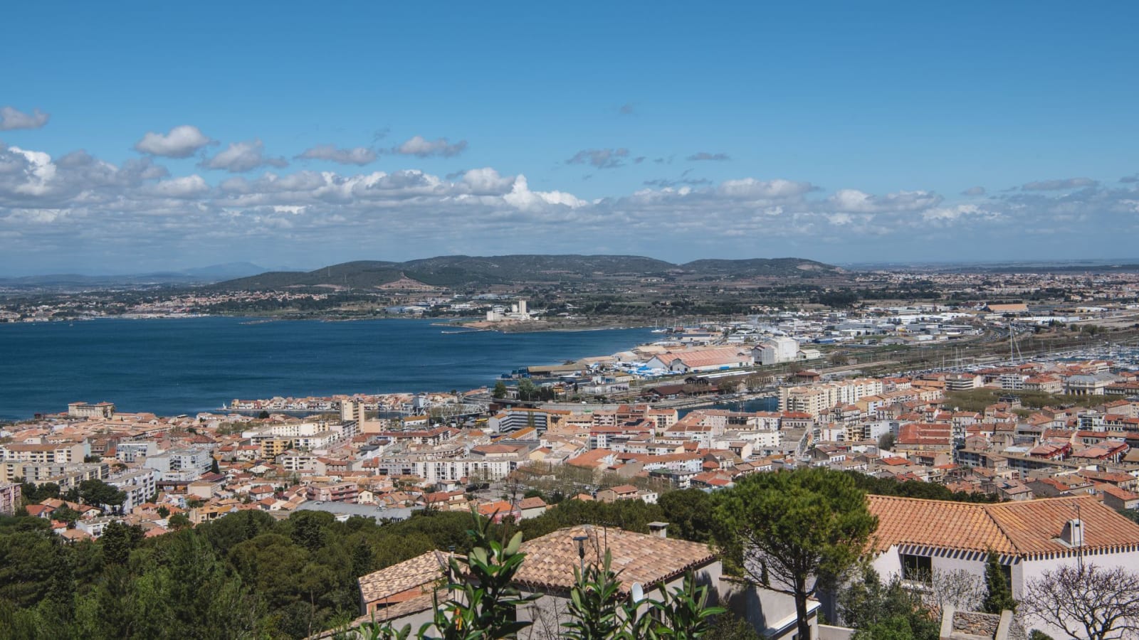 1-Hour Montpellier Private Walking Tour with a Local