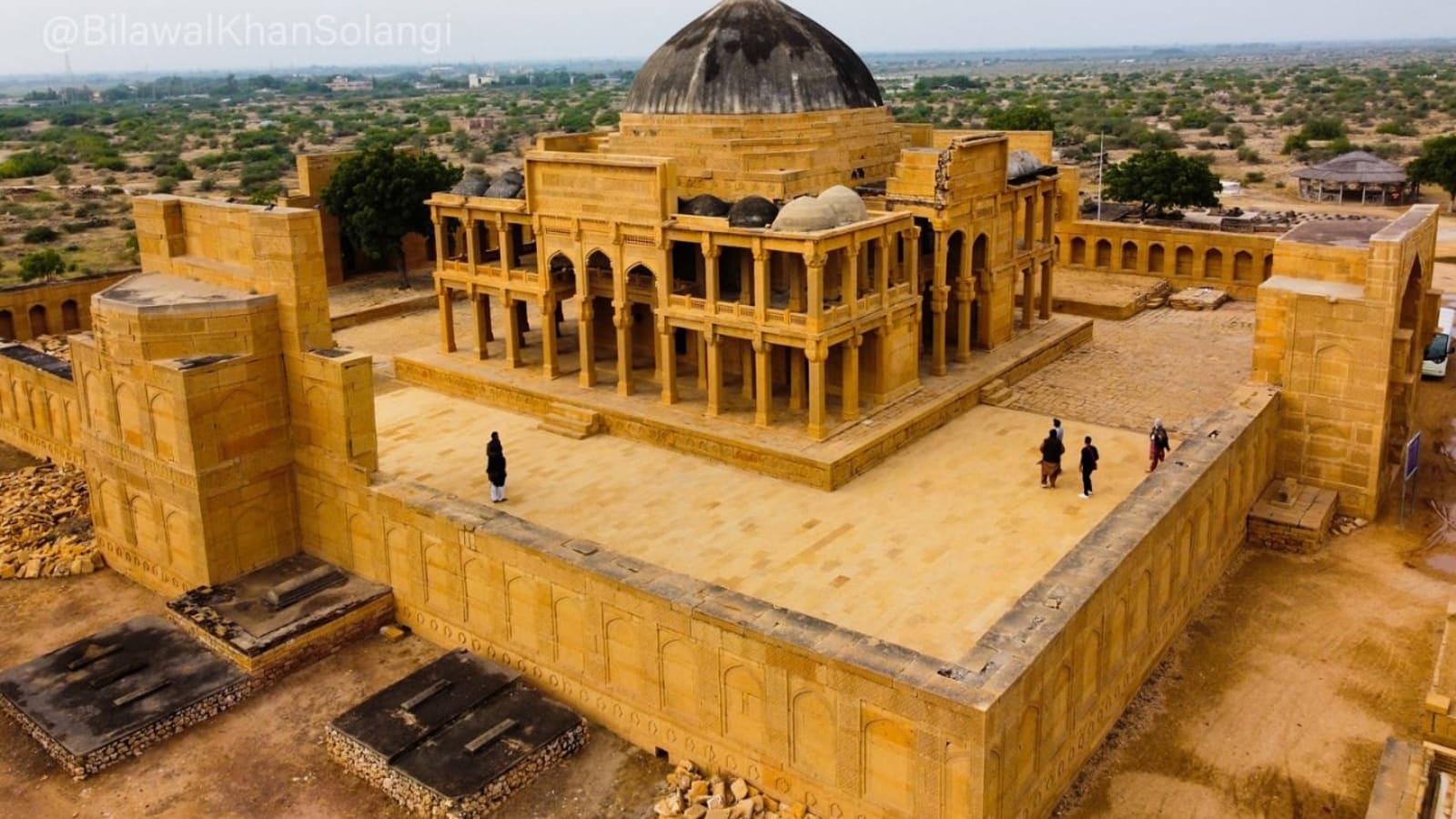 14-Day Cultural Tour of Pakistan with UNESCO Sites and Sufi Shrines