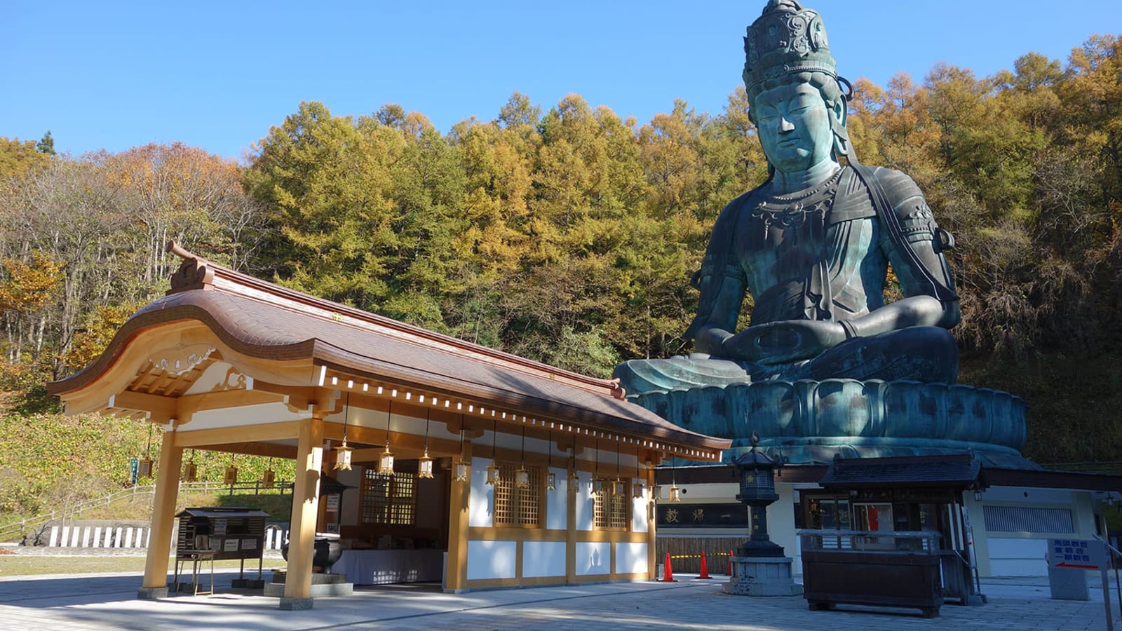 2-Hour Aomori Temple Tour with Seiryuji Great Buddha