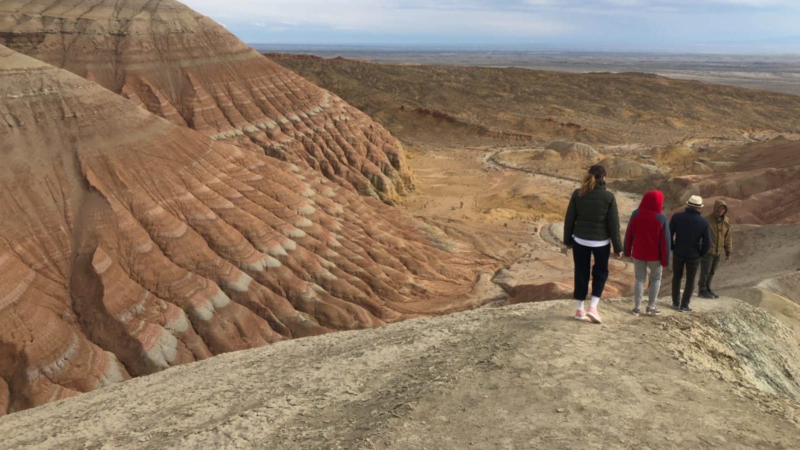 2-Day Altyn Emel National Park Tour with Singing Dune and Aktau