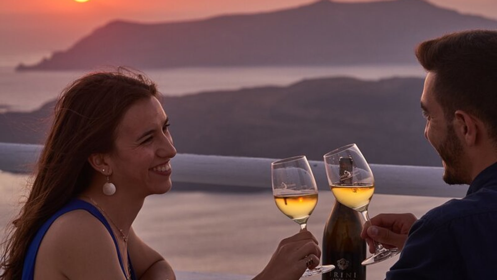 Santorini Private Tour with Sunset Wine Tasting at Santo Wines