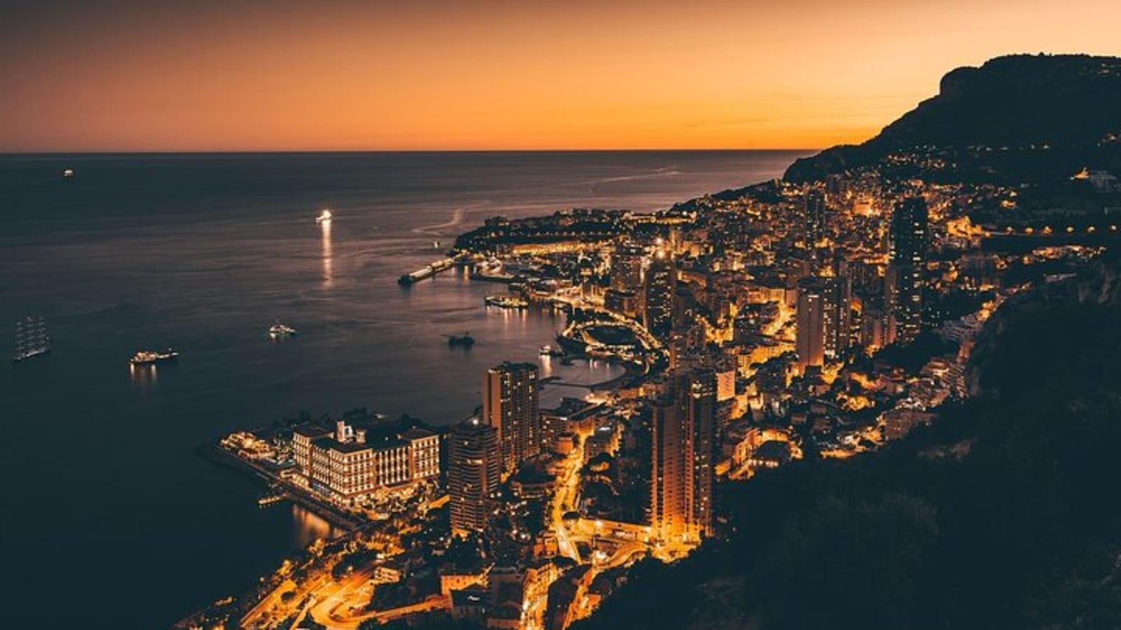 Monaco by Night Private Tour from Nice