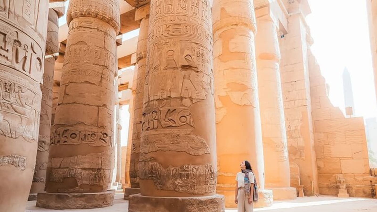 Hurghada to Luxor : Valley of the Kings Tour with Small Group