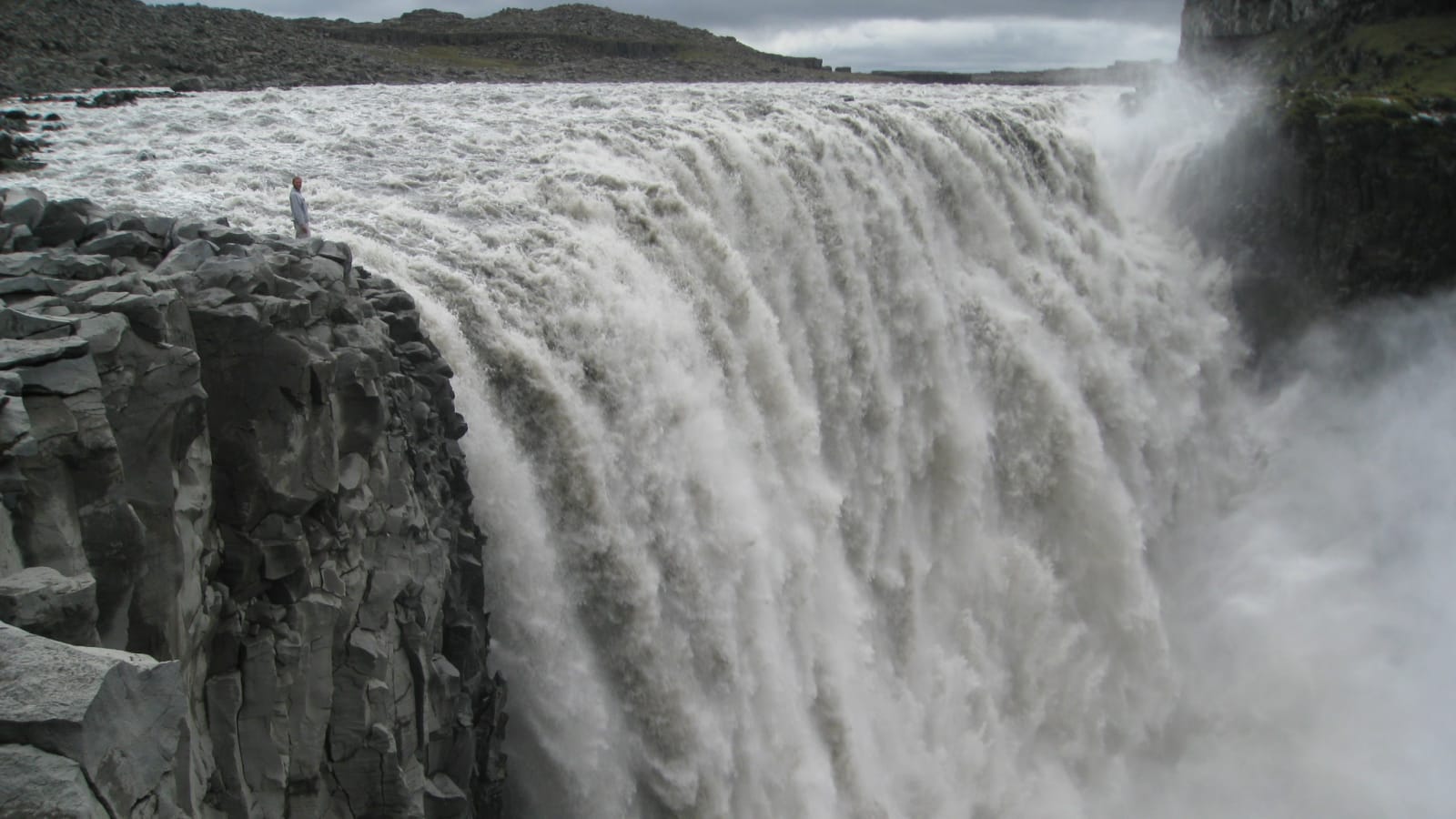 Diamond circle, waterfalls and amazing landscapes