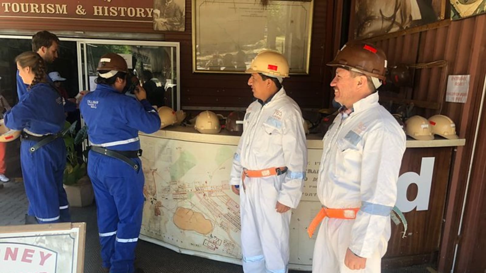 Tour the Cullinan Diamond Mine