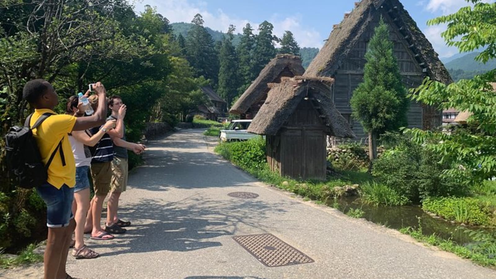 Shirakawa-go, Onsen & Waterfall Hike Day Tour from Takayama