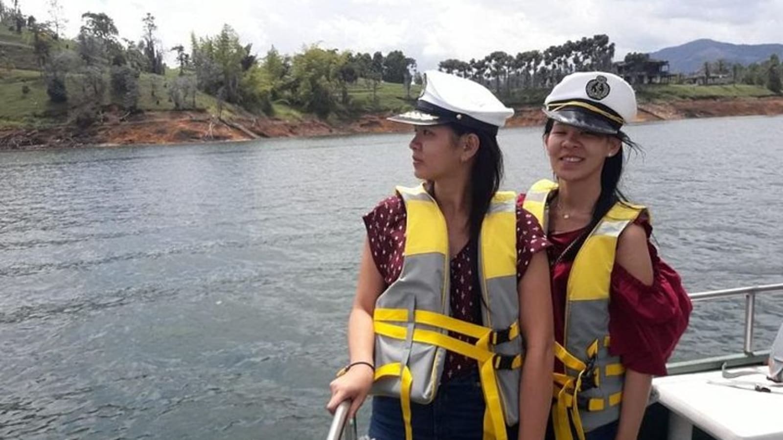 VIP Pablo Escobar C13 barrio PE museum Guatape w boat ride 18 hrs