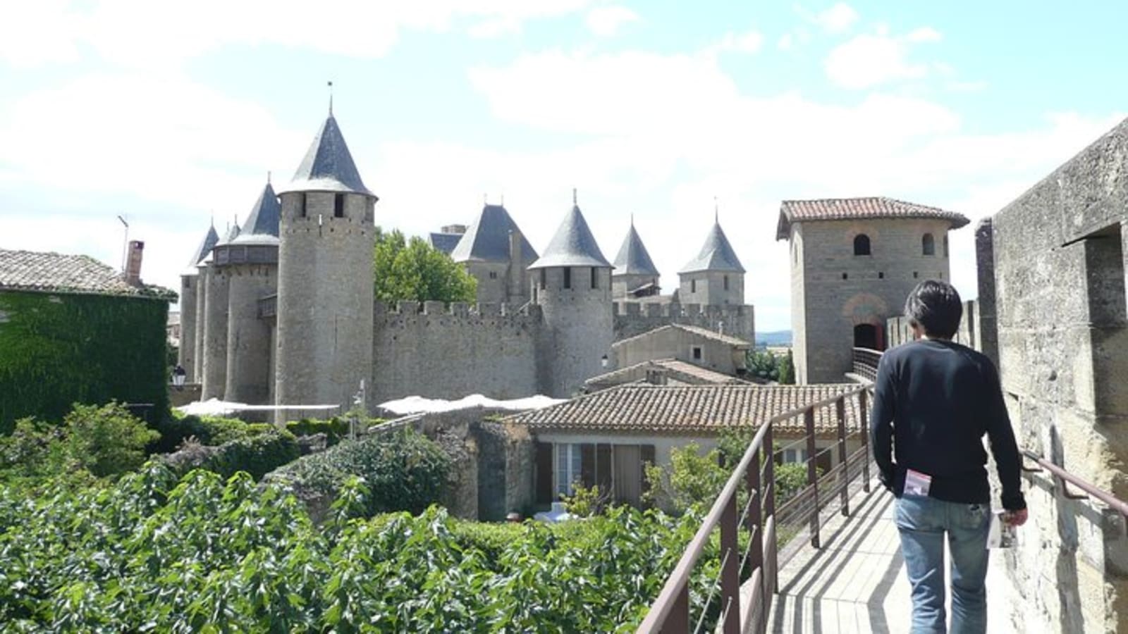 Private Day Tour: Lastours Castles & Cité de Carcassonne. From Carcassonne.