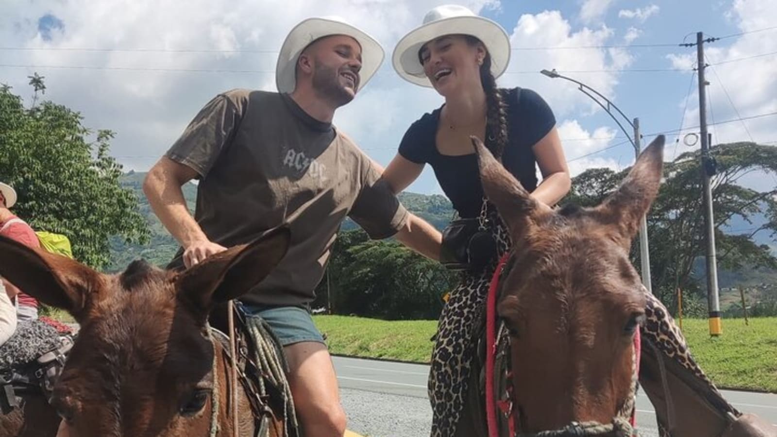 Horseback Riding Adventure from Medellin