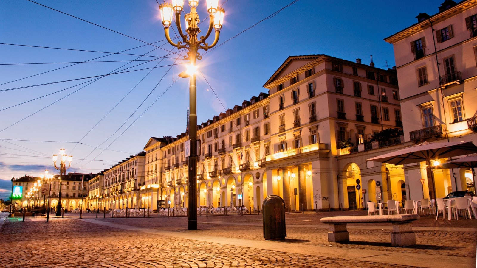 Turin by night walking experience