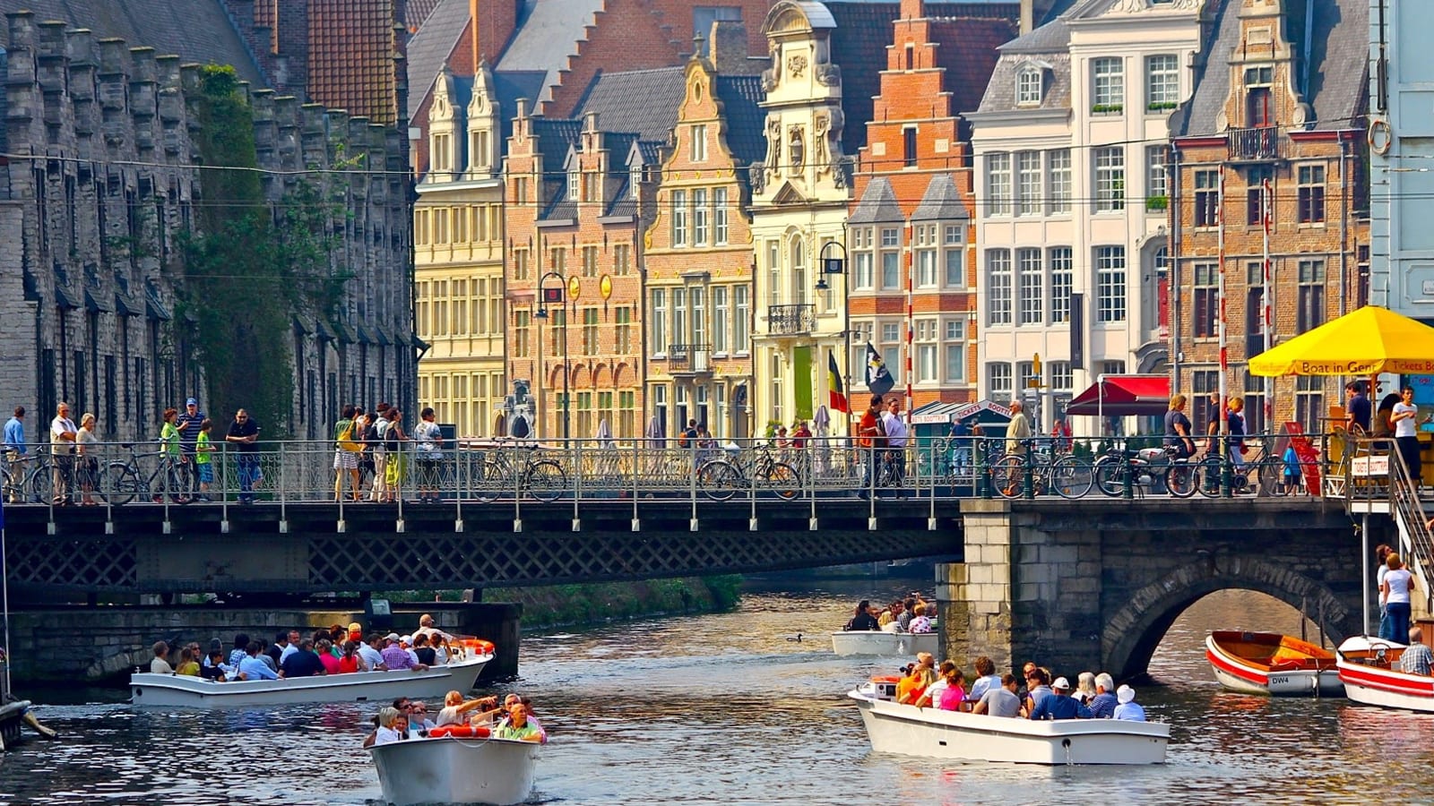 7-Day Belgium-Netherlands Small-group Trip by Minivan, 11 Excursions included