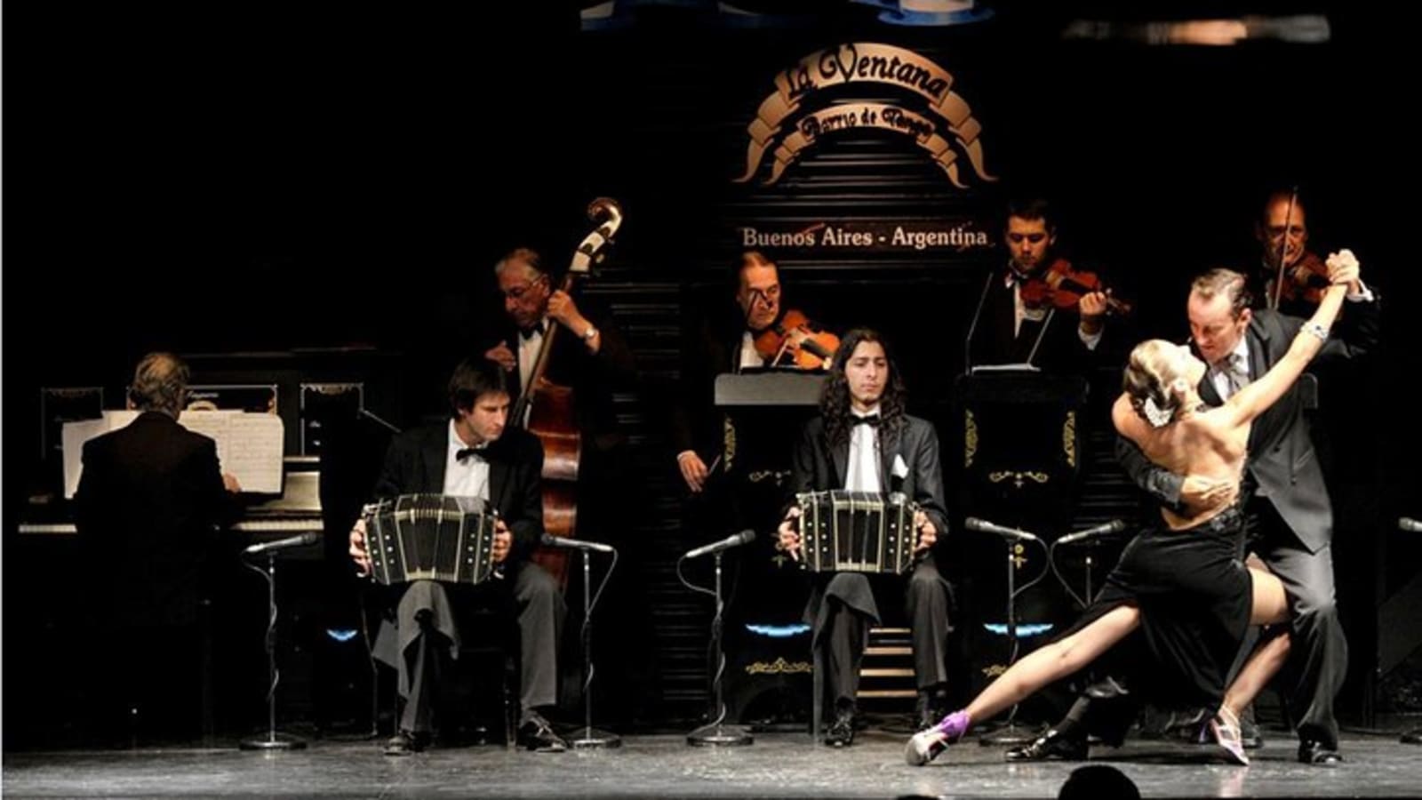 Buenos Aires Shore Excursion: La Ventana Dinner and Tango Show