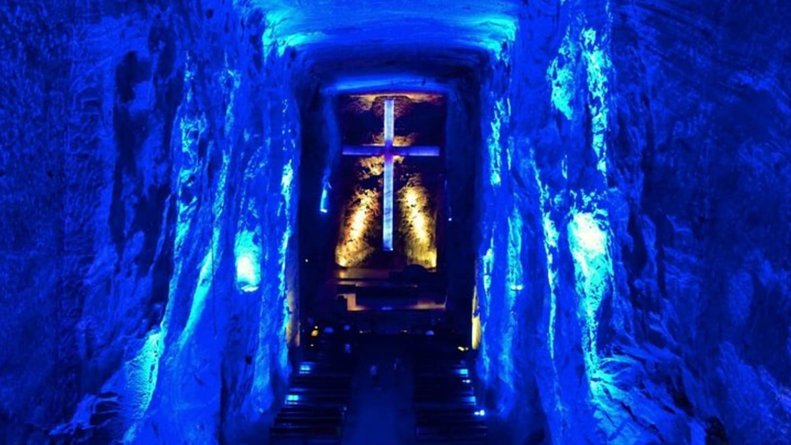 Half day Salt Cathedral with lunch