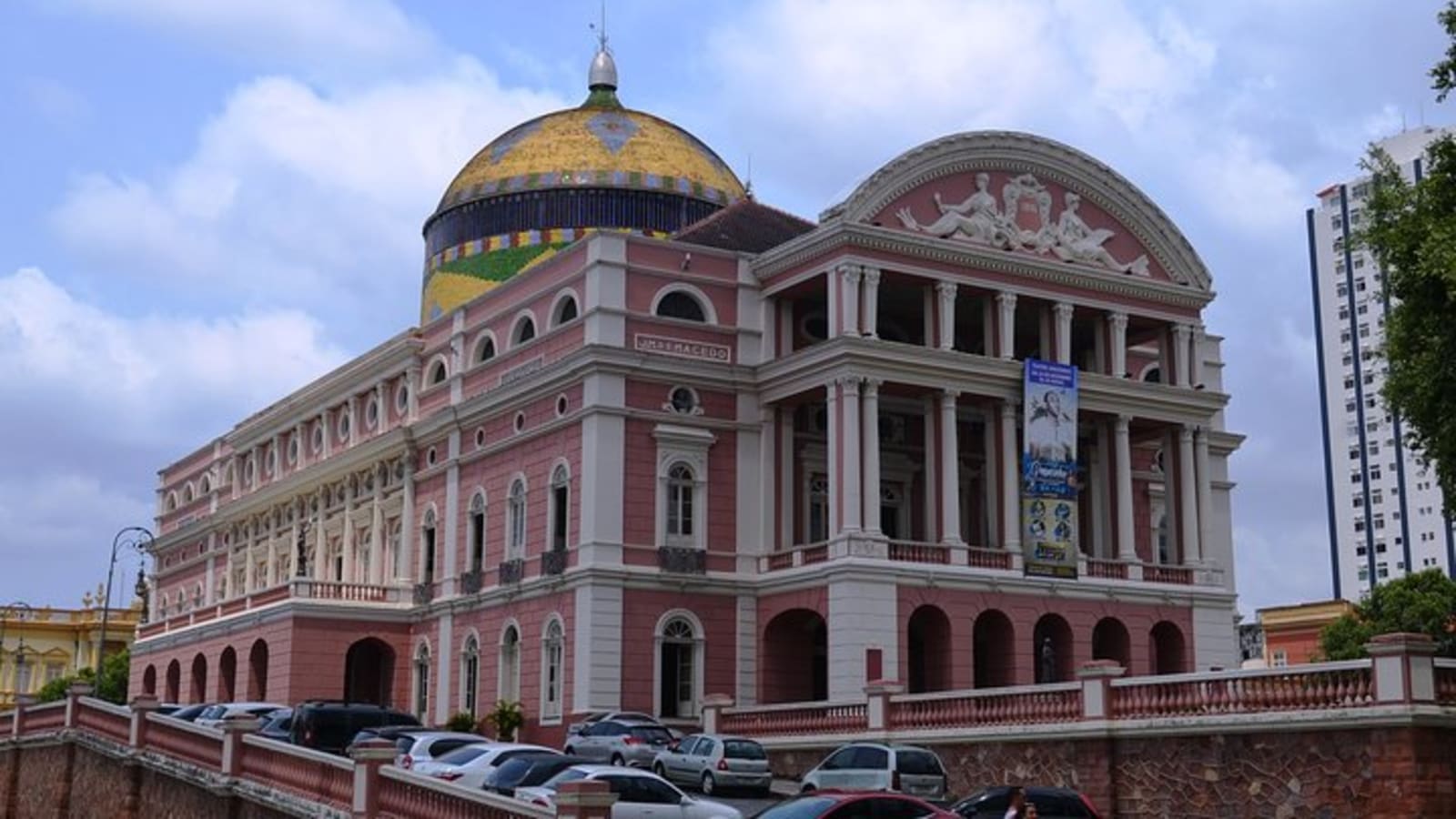 4-Days Manaus Classic Package