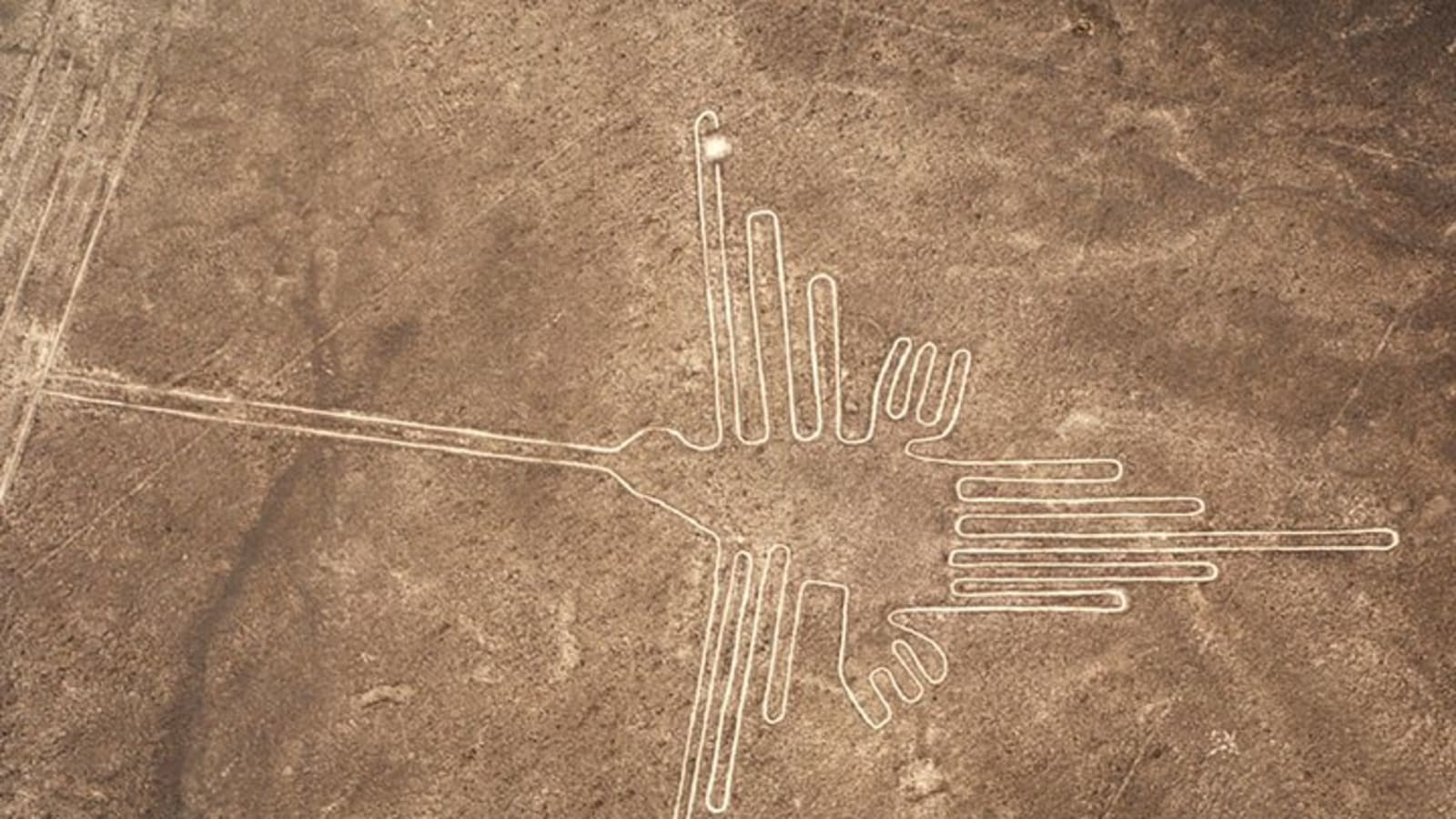 2-Day Nazca Lines and Ballestas Islands from Lima