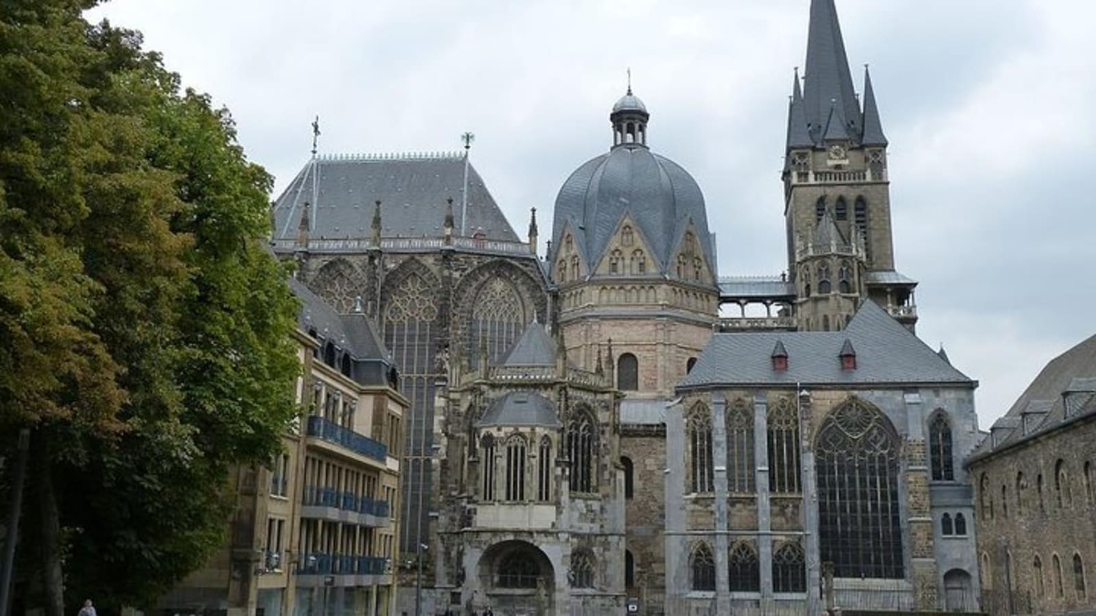 Aachen Private Walking Tour With A Professional Guide