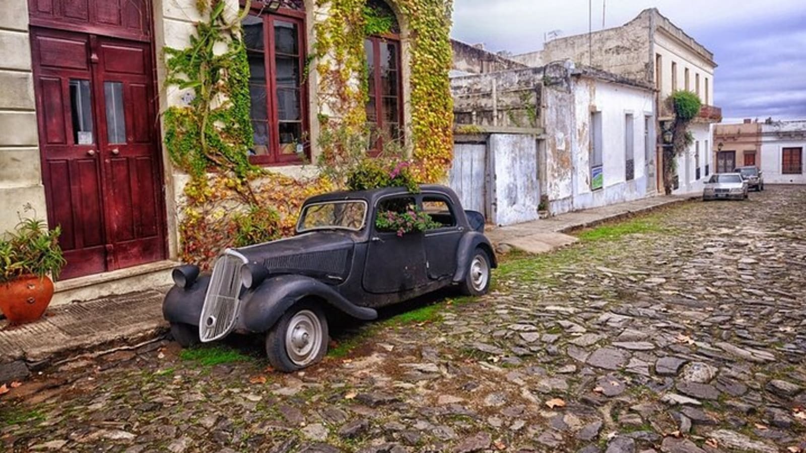 2-Days and 1 Night in Colonia de Sacramento from Buenos Aires