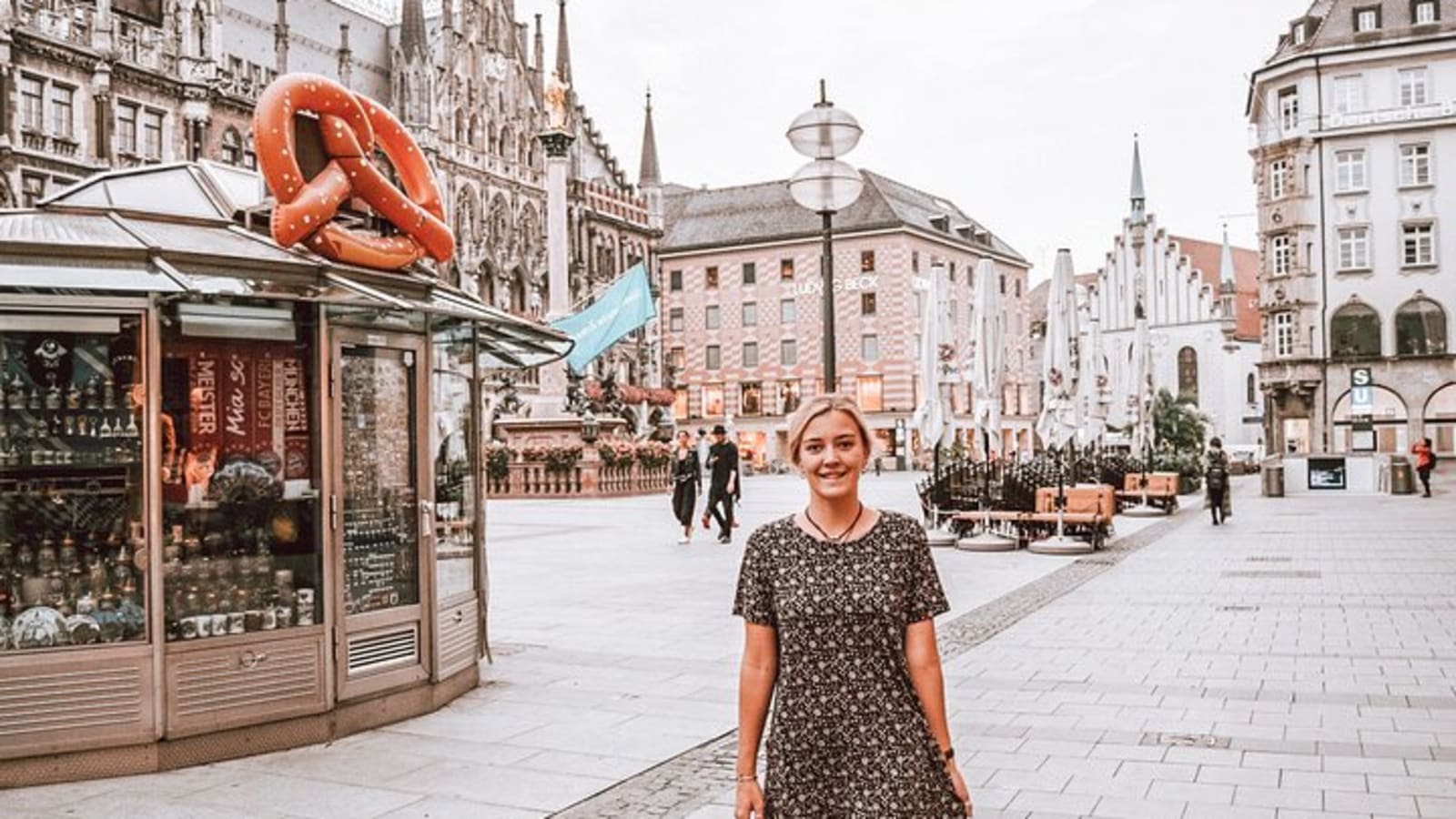 Private History and Culture Munich Tour English Garden, Marienplatz & more