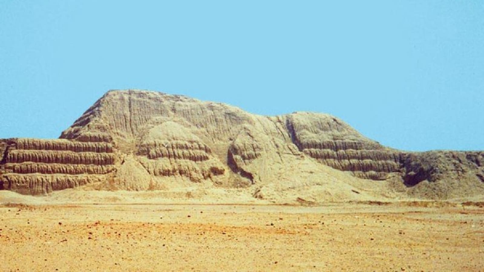 Sun and Moon Huacas, Chan Chan and Huanchaco Day Tour