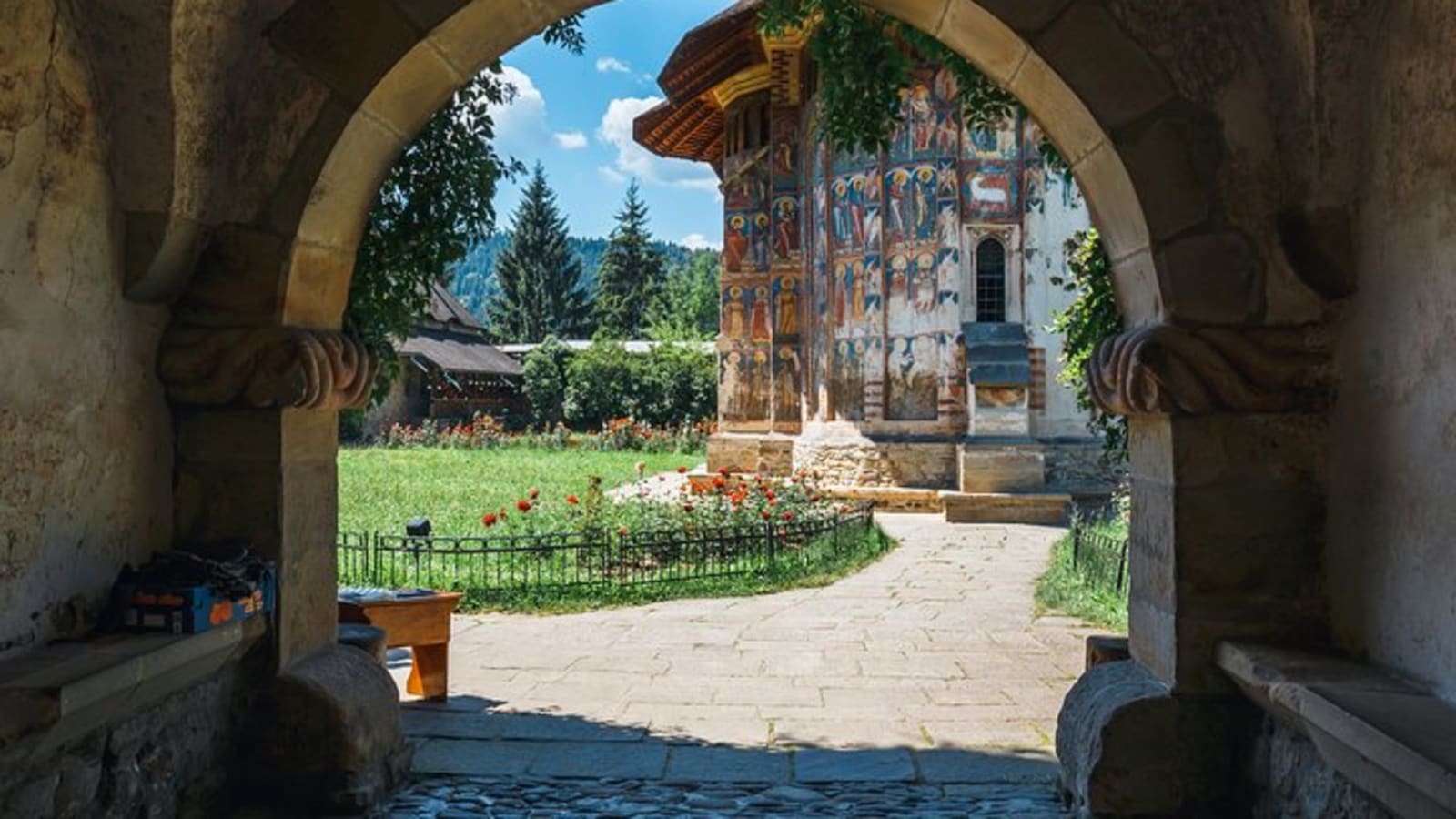 Private two days tour to Bucovina & UNESCO Painted Monasteries from Cluj-Napoca