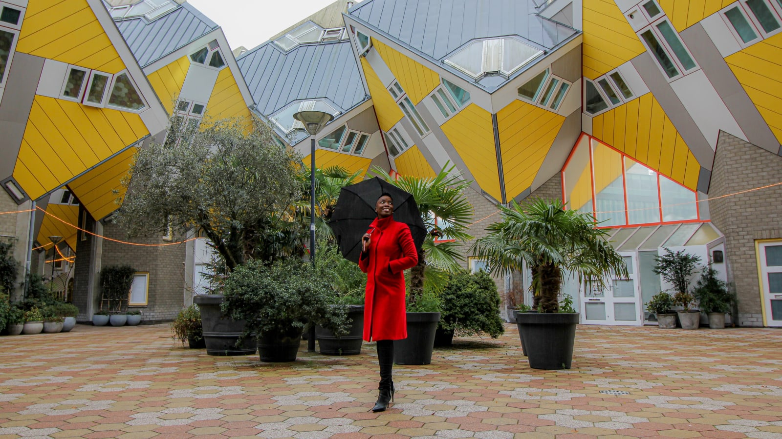 Private 1-Hour Vacation Photoshoot in Rotterdam