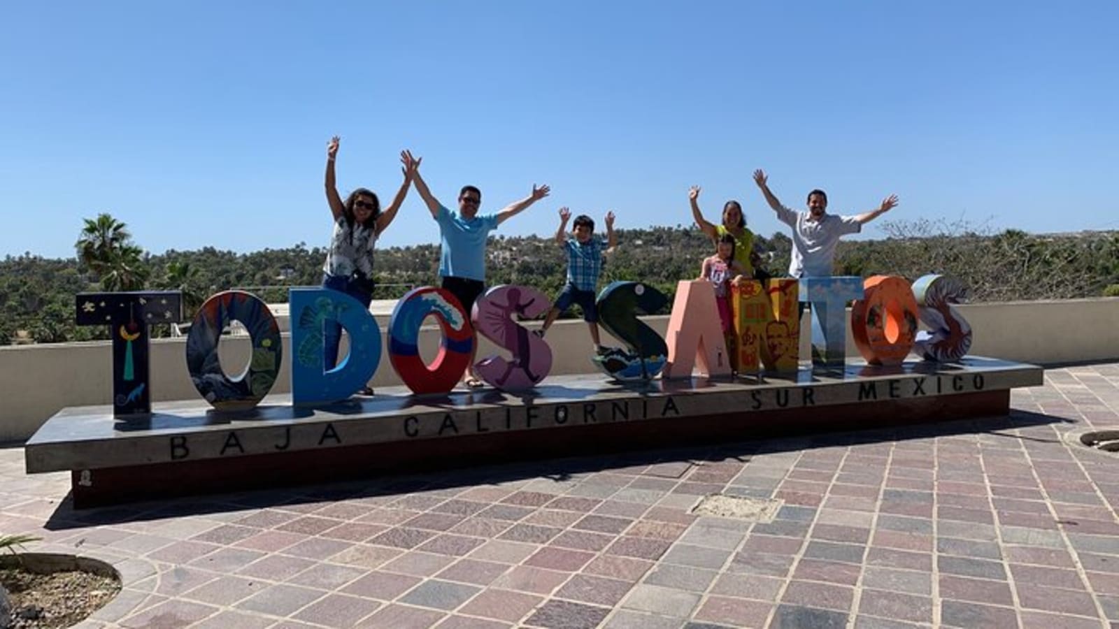 Todos Santos Cultural Walking Tour: Art, History & Hidden Beauty