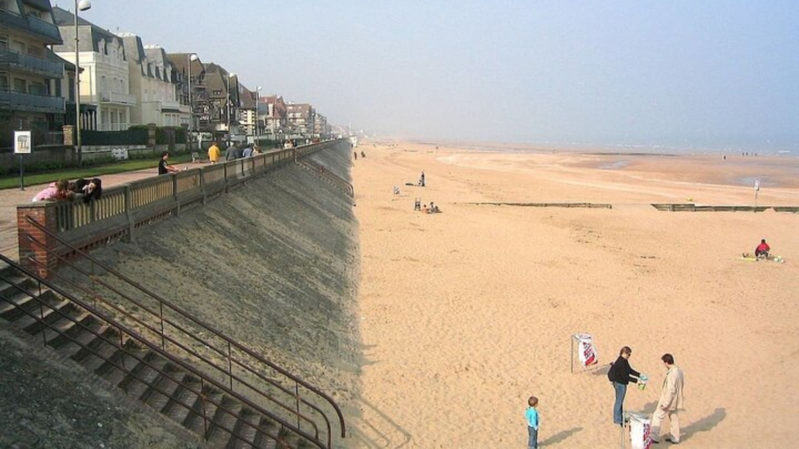 Private Van Tour of Cabourg Trouville Deauville from Paris