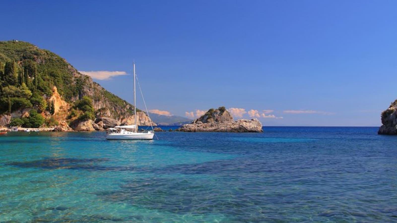 Private Full Day Trip from Santorini on a Catamaran
