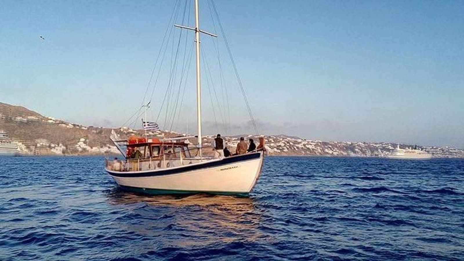 Private Cruise from Mykonos to Heraklia via Koufonisia & Schinousa