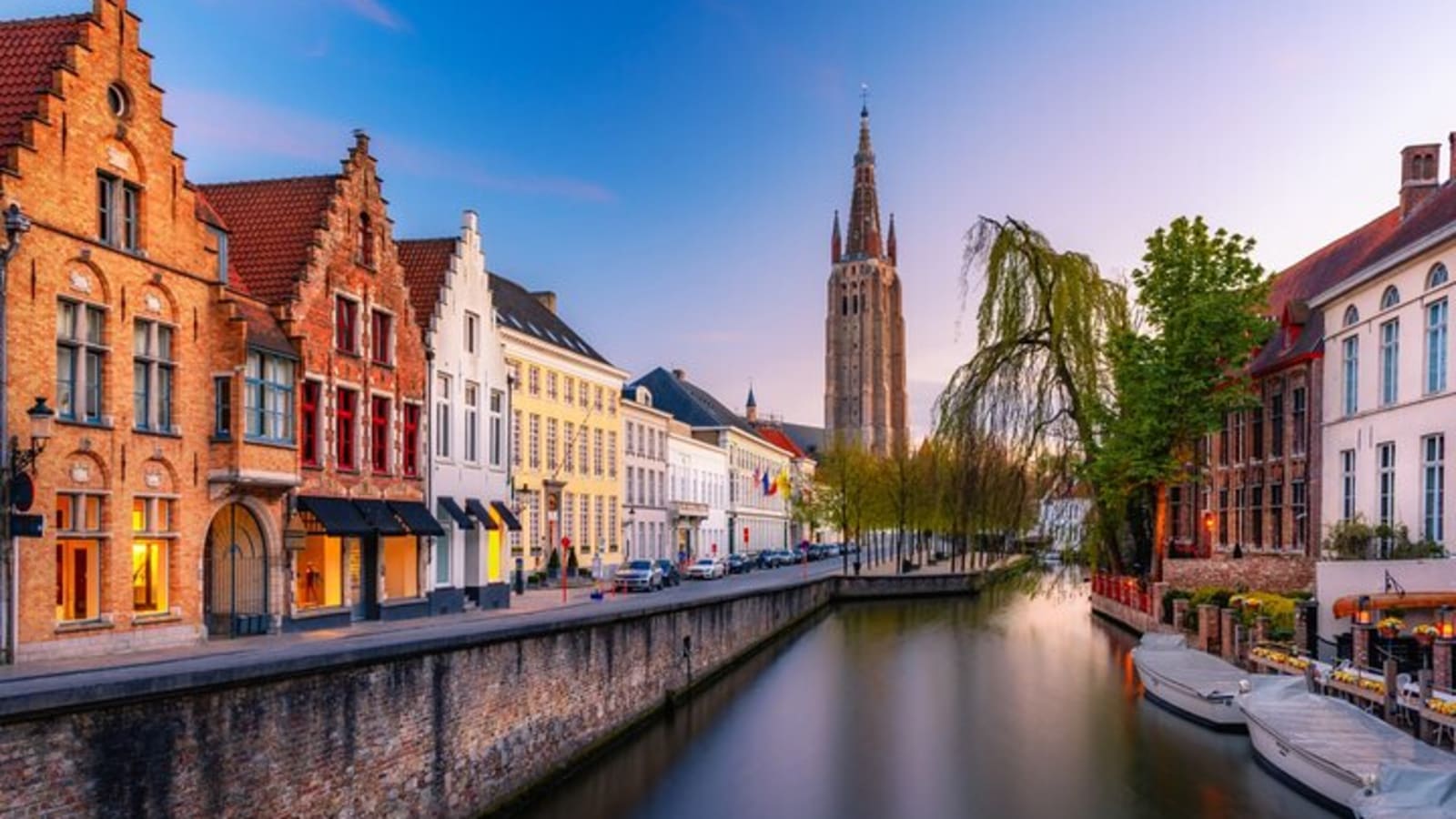 Private Customizable Guided Tour: Explore at Your Own Pace