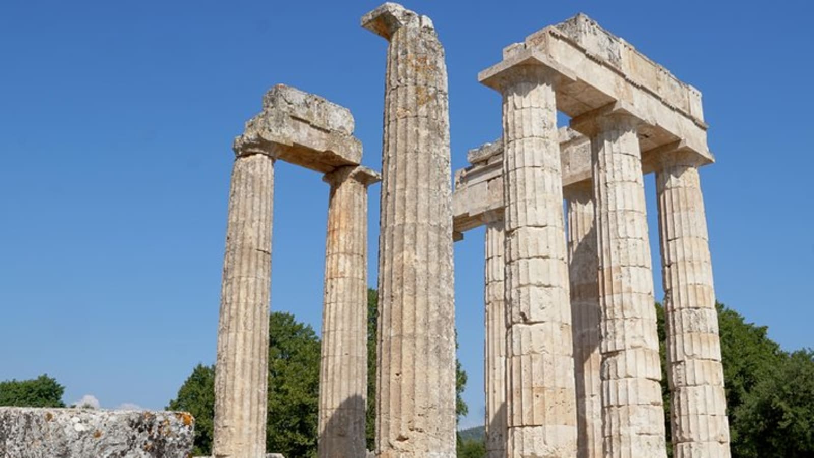 2 Days Private Tour: Mycenae - Epidaurus - Nafplio - Nemea & Ancient Corinth