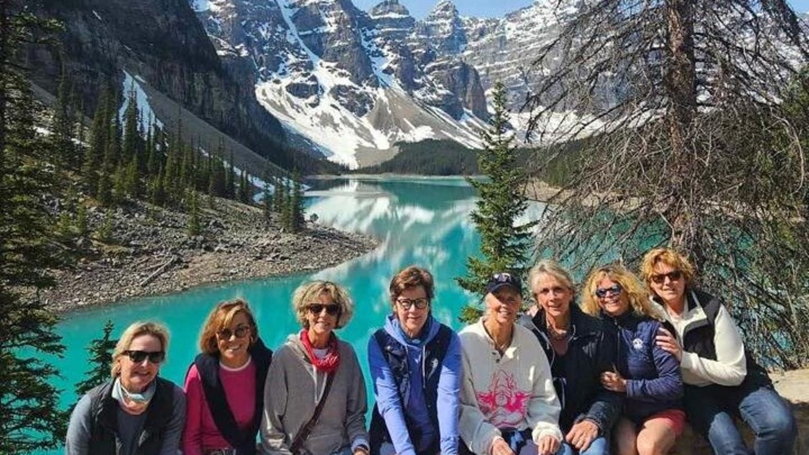 Banff Yoho Parks | Lake Louise | Moraine | Emerald PRIVATE