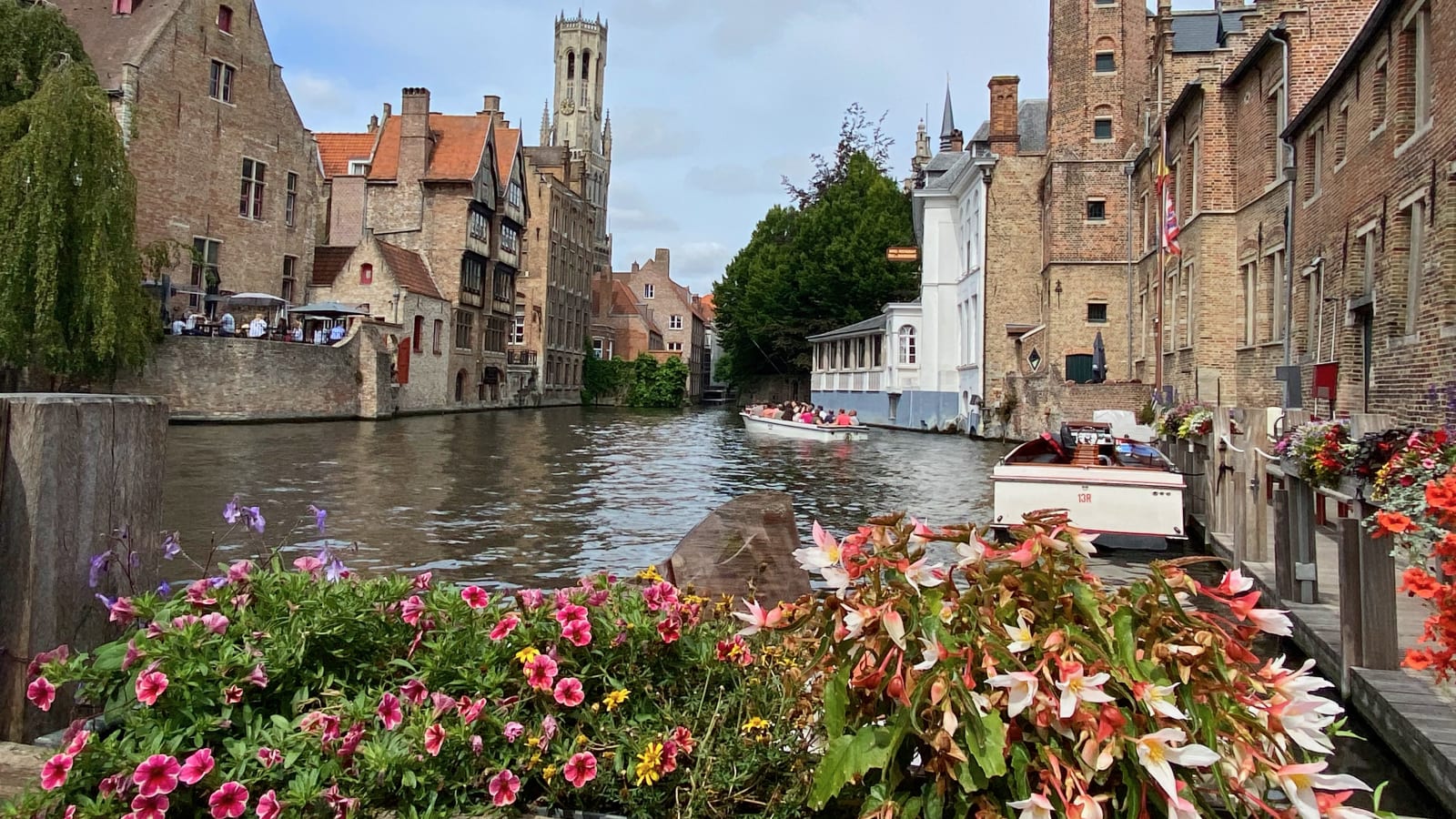 Private Bruges Full-day trip by Mercedes from Paris.
